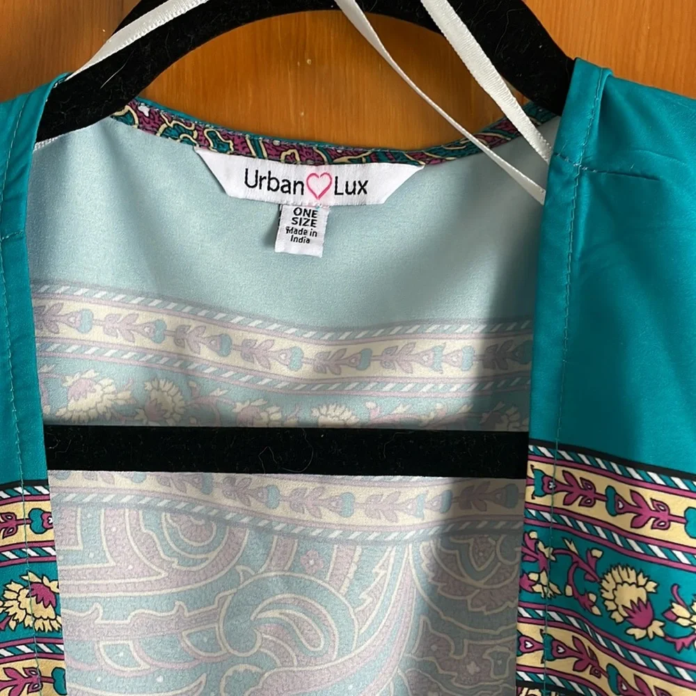 Lounging Robe - Picture 3 of 3